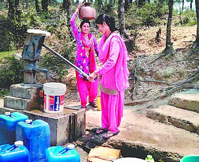 Wobble for water in Chaukodi