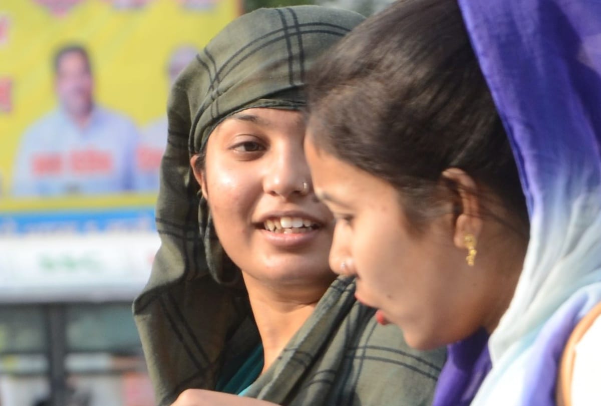 mercury reaches above 42 degree in lucknow