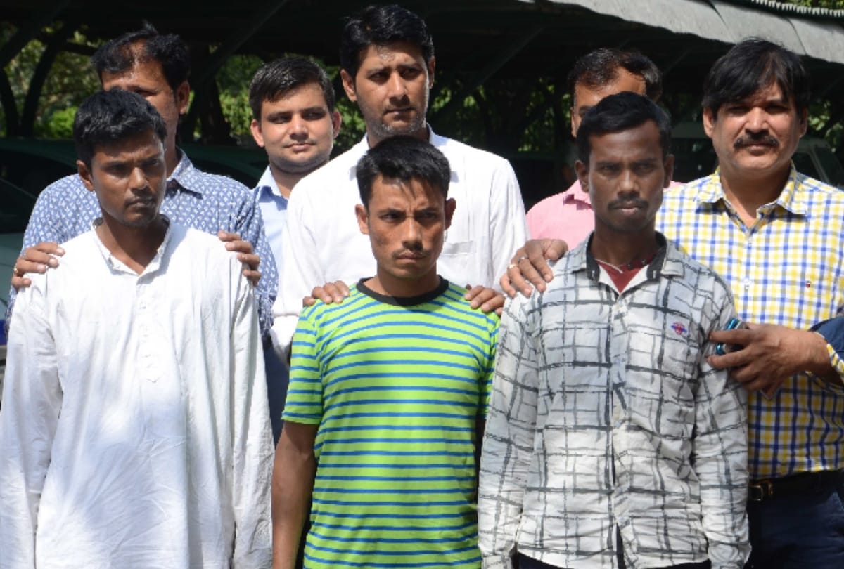 police arrested two men with 6 kg Hemp in delhi ncr