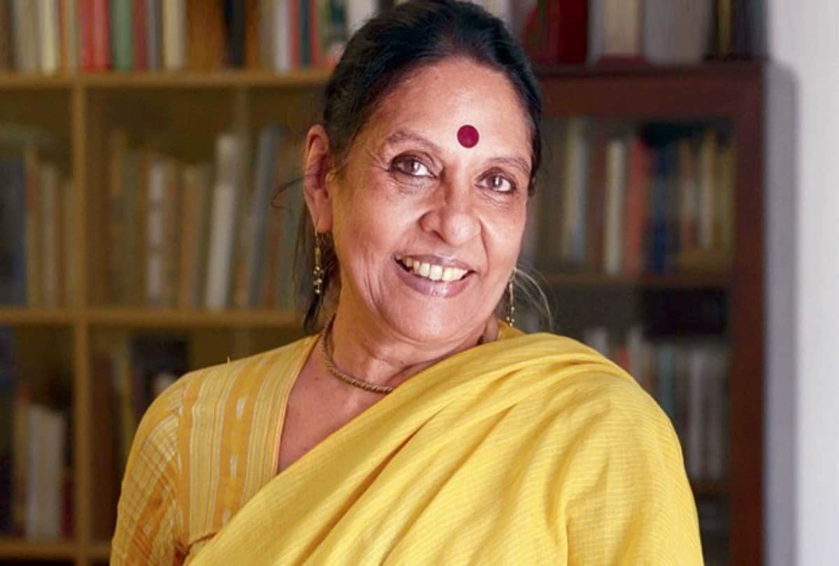 jaya jaitly upset about priyanka chopra outfit in royal wedding