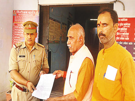 Kalpi MLA threatens