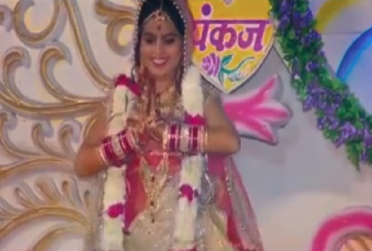Bride dancing on her own wedding video goes viral 