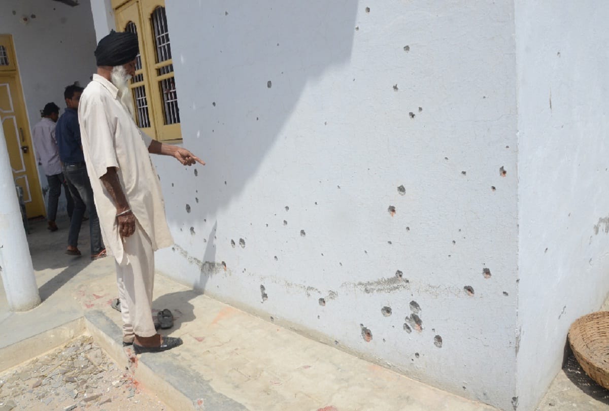pictures of ceasefire violation in rs pura and arnia sector jammu kashmir