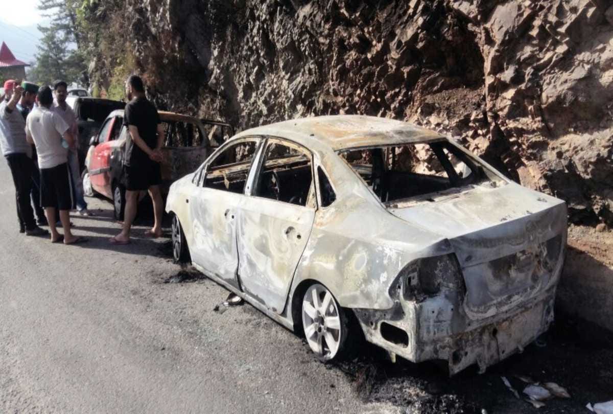 running car caught fire in maldevta