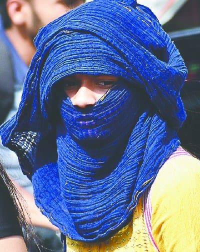 jeth ki dopehri me barsi aag