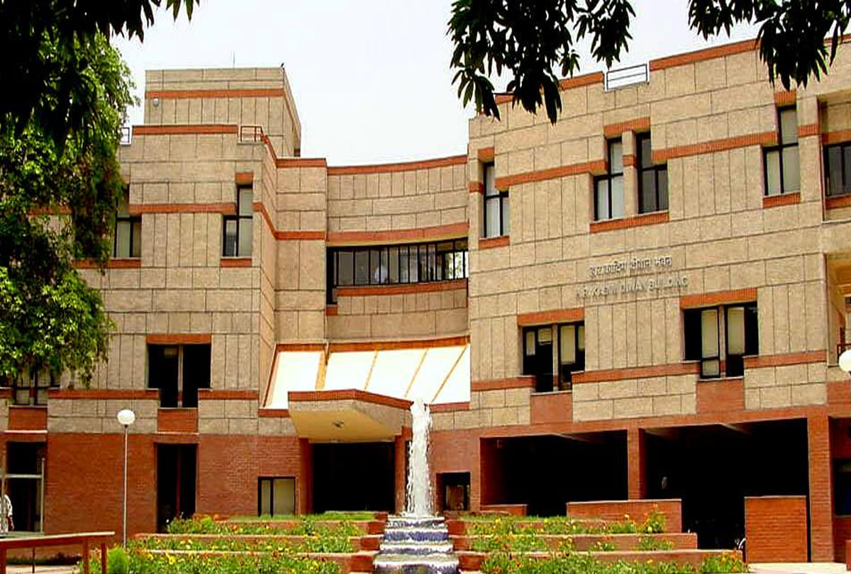Students of IIT Kanpur, whose family's annual income is up to one lakh, tuition fees will be waived