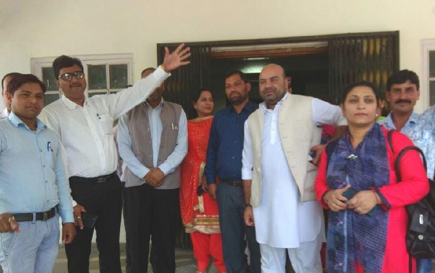 जिला परिषद की बैठक में खूब हुआ हंगामा