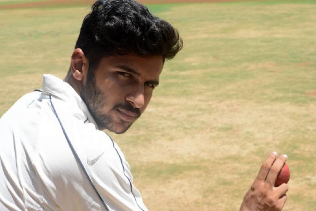 shardul thakur hits 6 sixes on 6 balls on school level cricket tournament