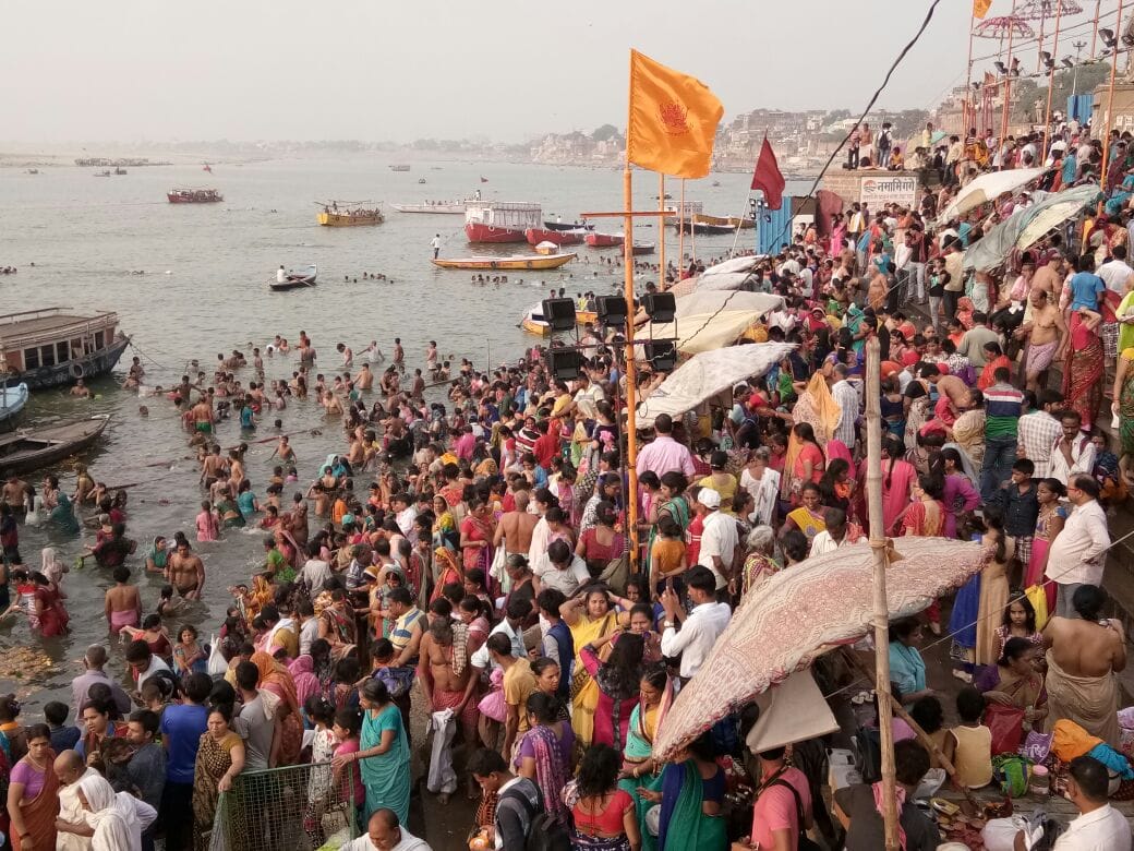 Ganga dussehra festival celebrated in varanasi 