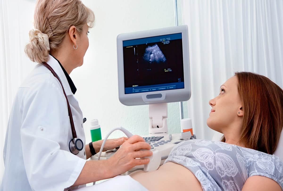 Chocolate cyst Irregular periods, pain and infertility Symptoms And Treatment in Hindi