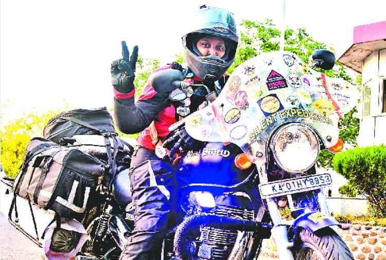 disable lady biker archana success story