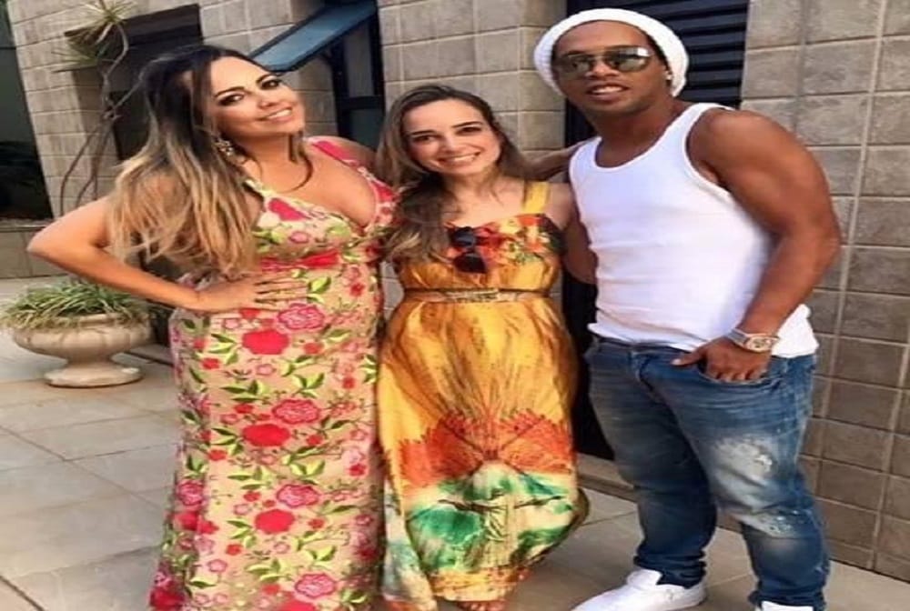 Ronaldinho denies reports he will marry two women at once