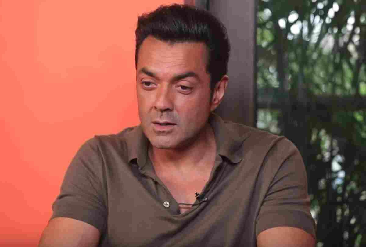 race 3 bobby deol spotted with son and wife at mumbai airport