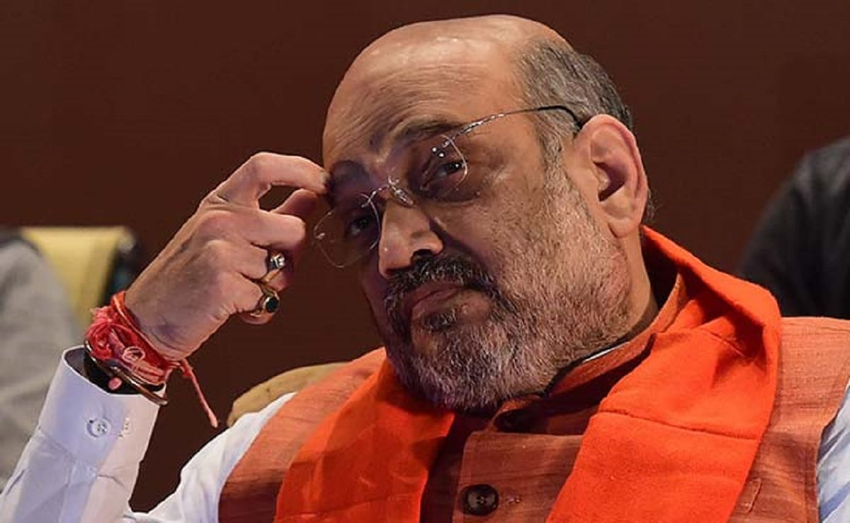 Amit shah will came varanasi and do plan for united opposition.