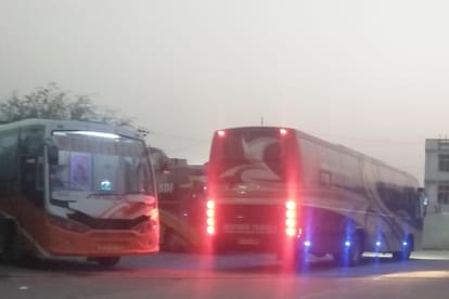 illegal bus stand is running near rto office lucknow