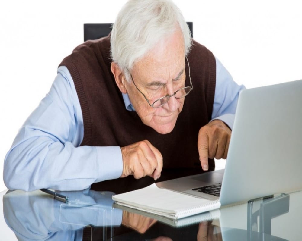 elderly people should not be afraid or nervous in an pandemic, stay alert about health
