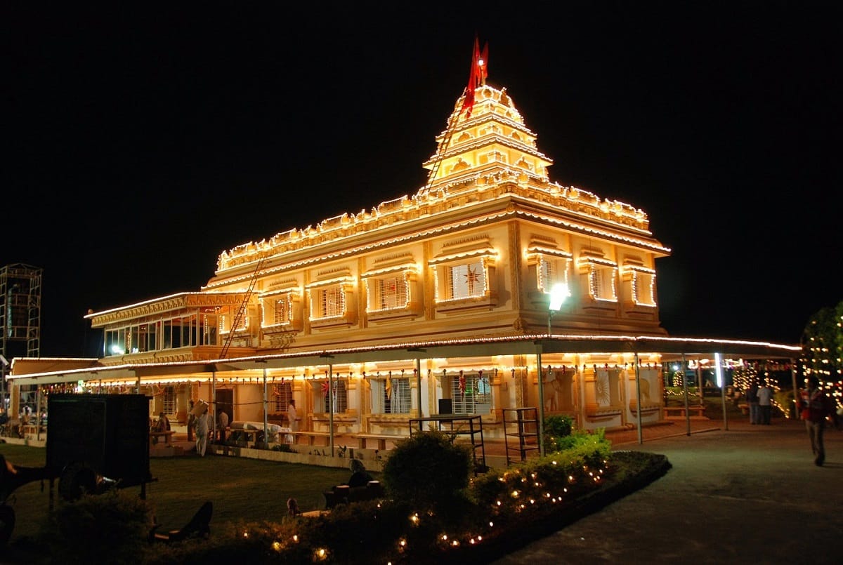 Miracle in Shirdi at Sai Baba tample 