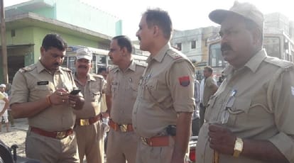 accident in shamli, Three people die of one family