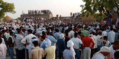 firozabad shyamveer family again refusesed to do funeral