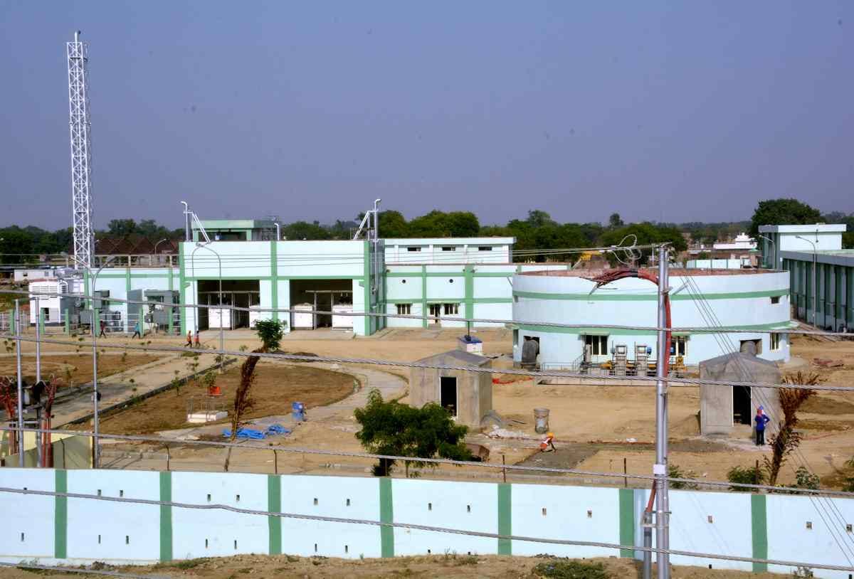 challenge in complete various projects befor pm modi varanasi visit