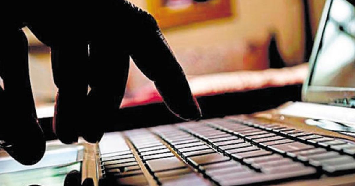 jharkhand villager vishing racket duped more than 1 lakh people posing as RBI Officer