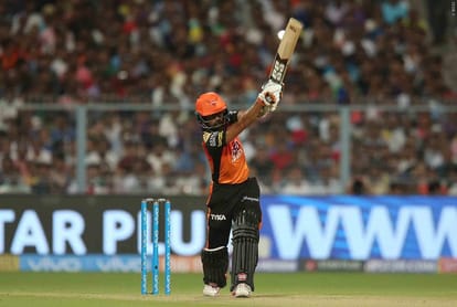 Wriddhiman Saha out from test match against afghanistan due to injury