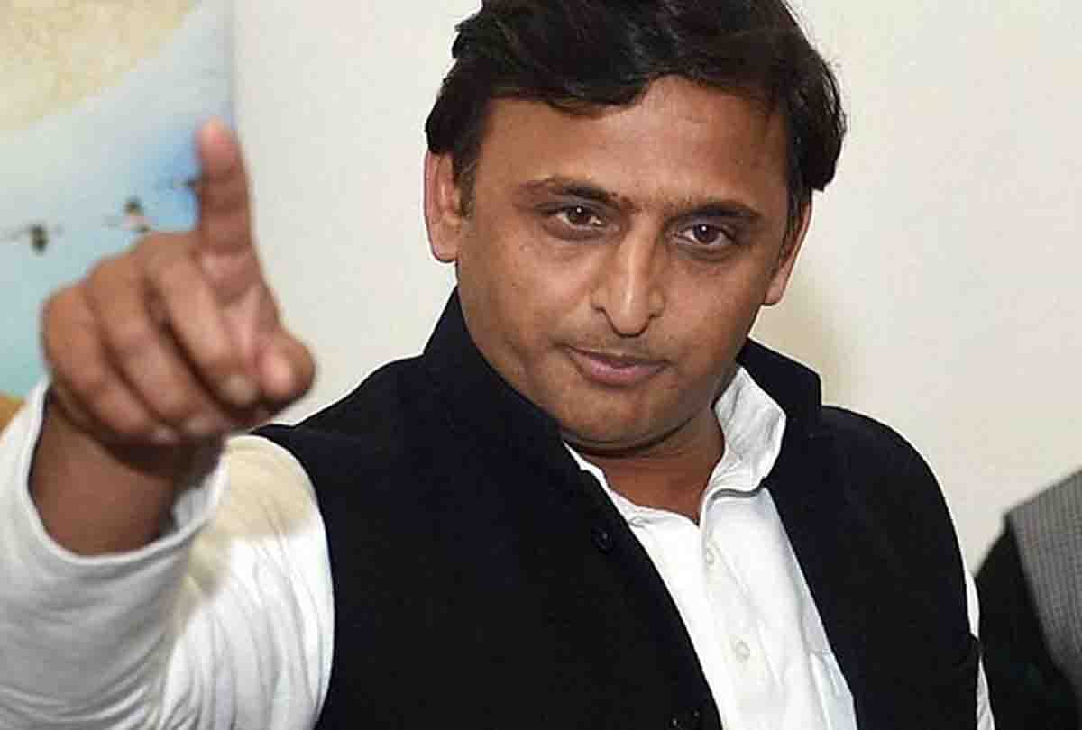 akhilesh yadav targets four years of Modi government
