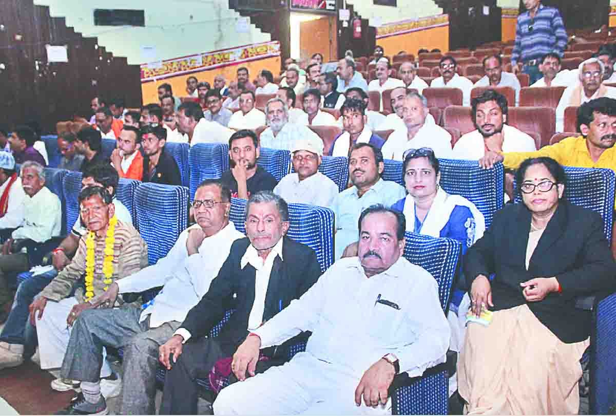 Cabinet Minister Brajesh Pathak addresses a party conference in unnao
