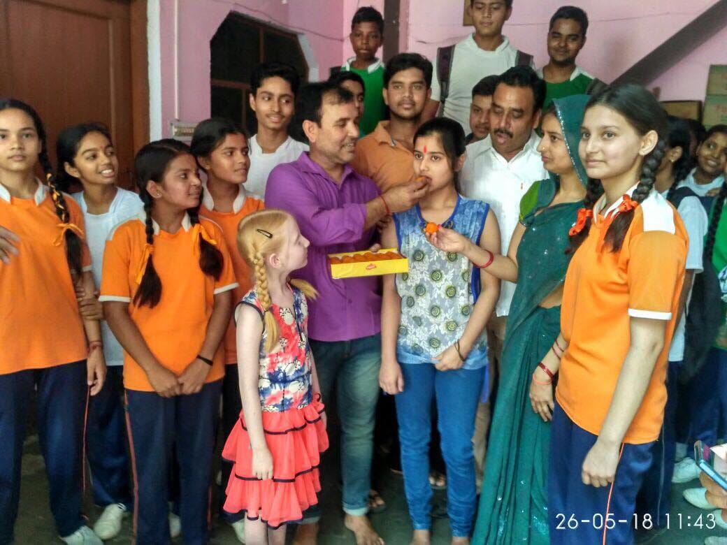 UK Board of education Result 2018, toppers celebration photos