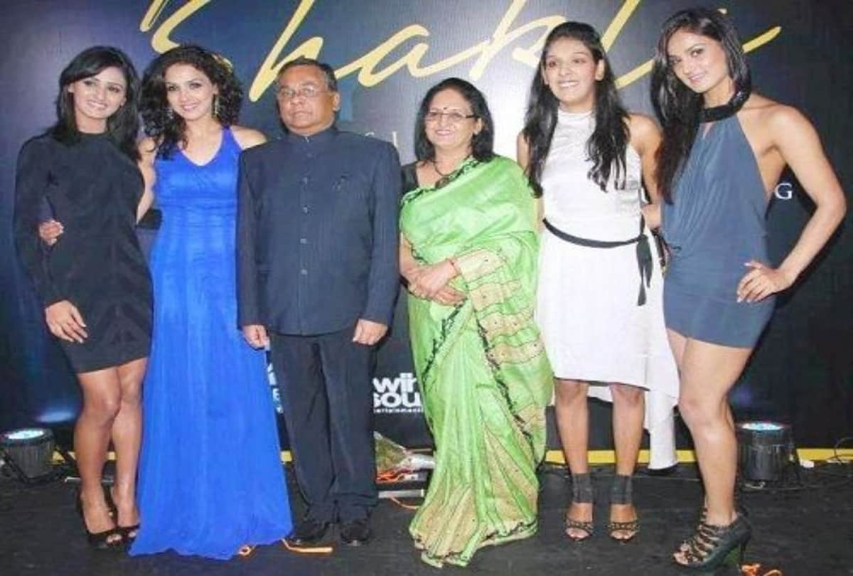 these three popular sister is on top in bollywood see pictures