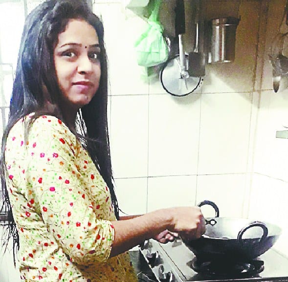 mehgaai ne bigaara rasoi ka budget