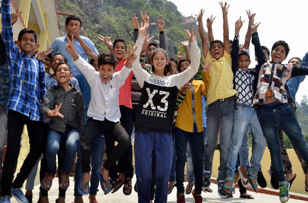 CBSE 10th Board Exam Result Twitter Reaction ON Toppers And Students