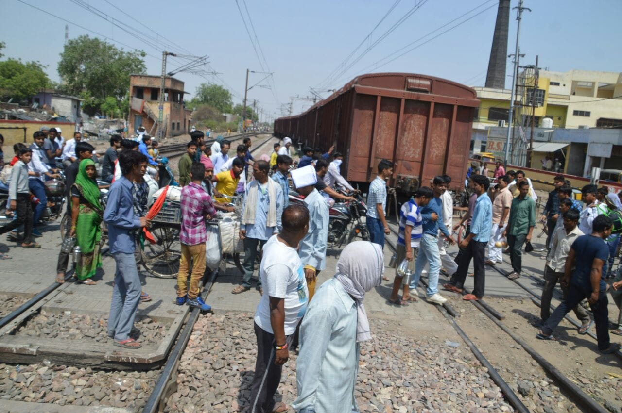 goods train derailed at firozabad railway station 