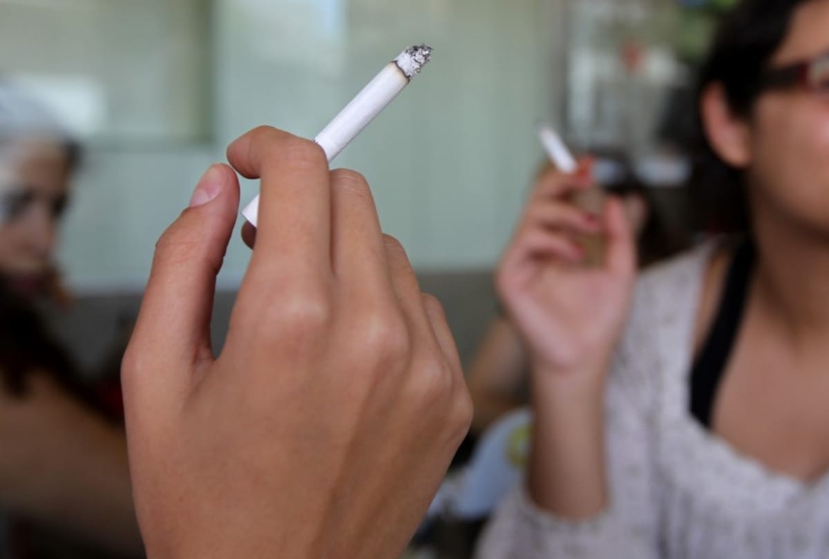 women started smoking cigarette nowadays 