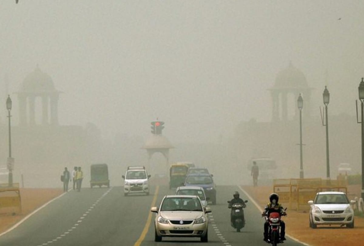 Delhi Weather Update Dense Fog in Delhi NCR Mausam Fog IMD Alert News in Hindi