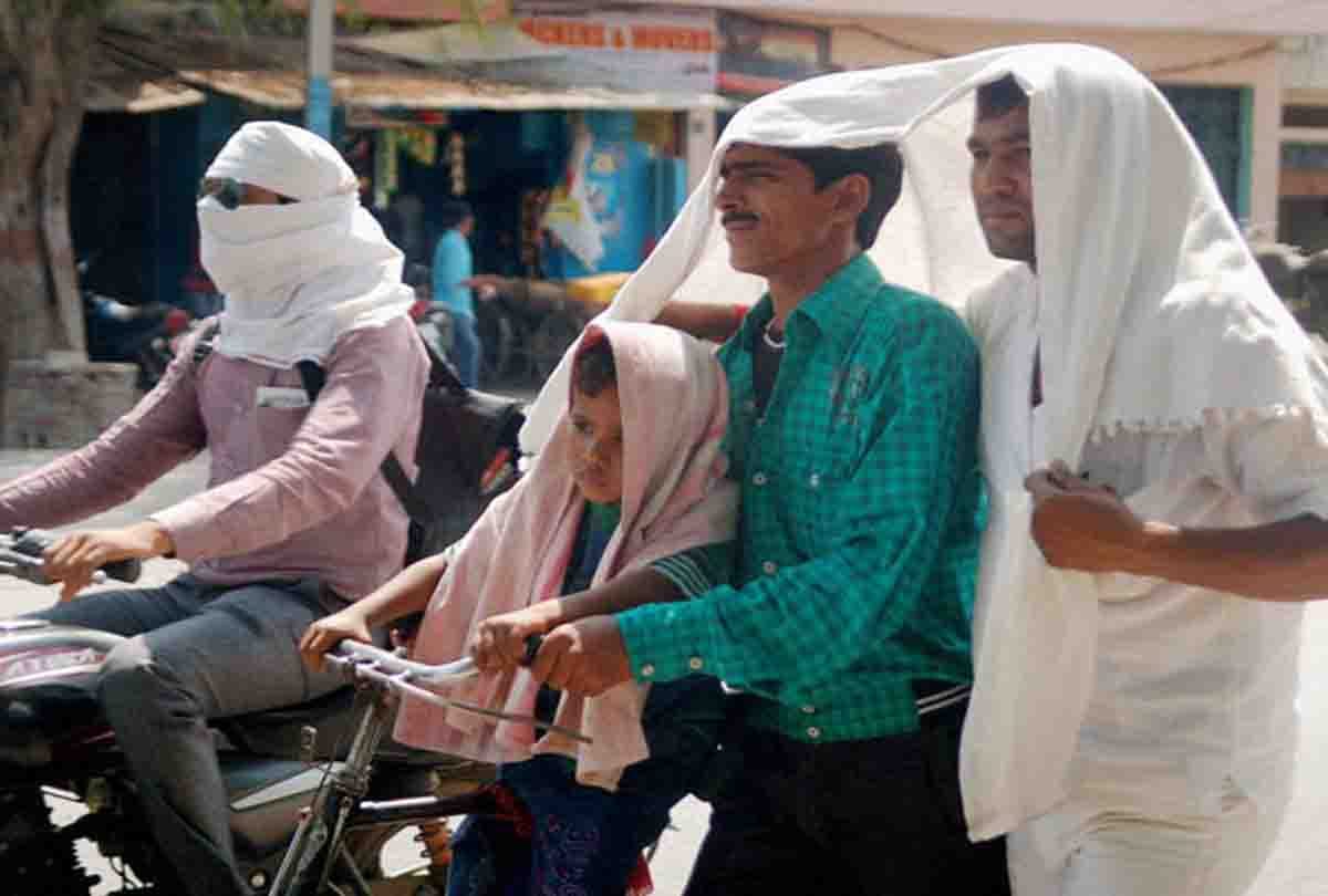 Twenty two people died from hot wind in Kanpur