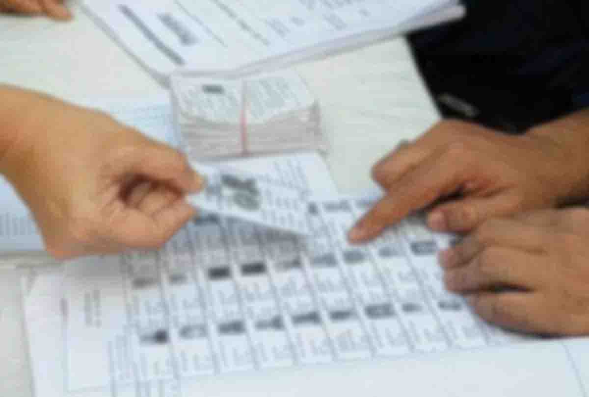 Young people who complete 18 years of age will be enrolled in voter list