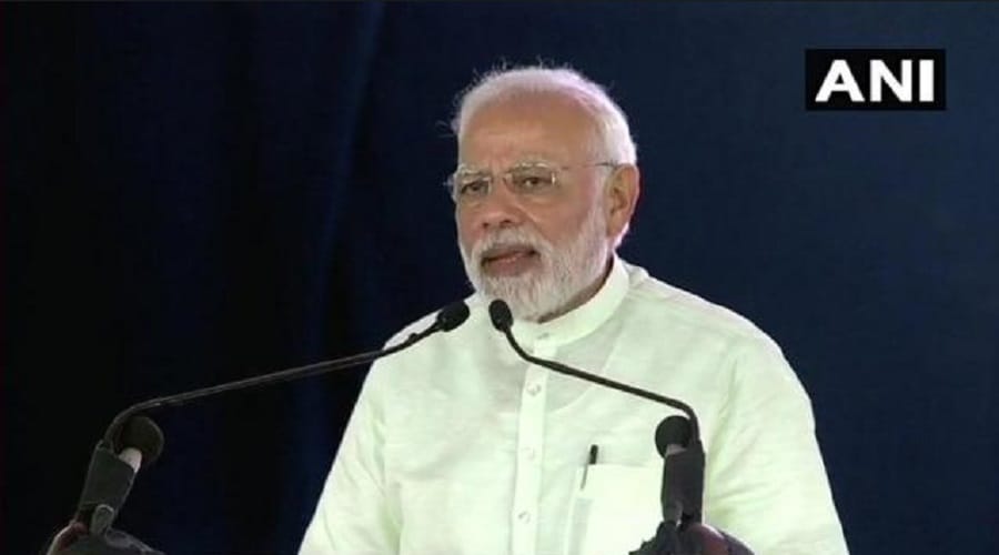 Prime Minister Narendra Modi, who arrived in Baghpat, will address the public meeting