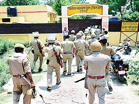 dispute between bal prisnor in bal samprekshan grah