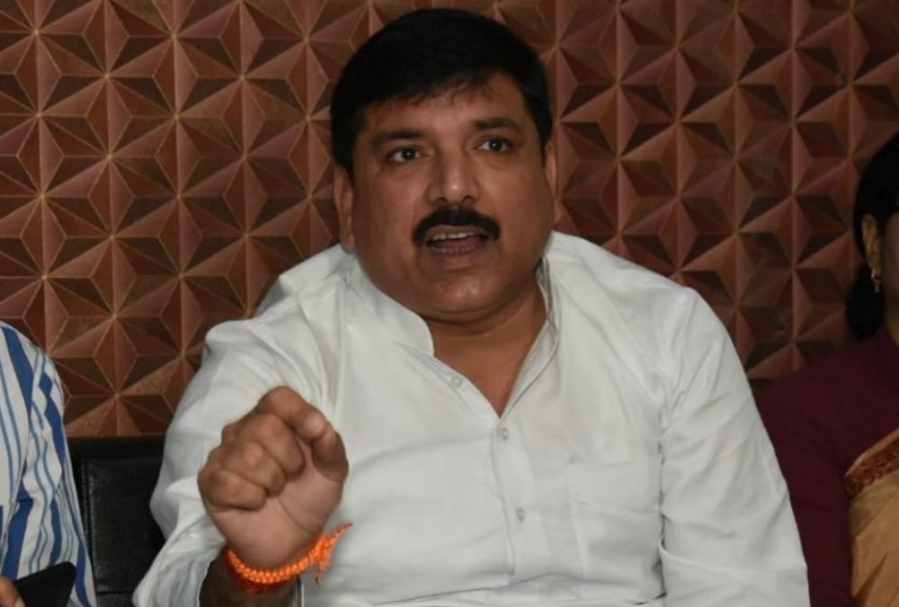 yashwant and shatrughan sinha to to join aam admi party's padyatra.