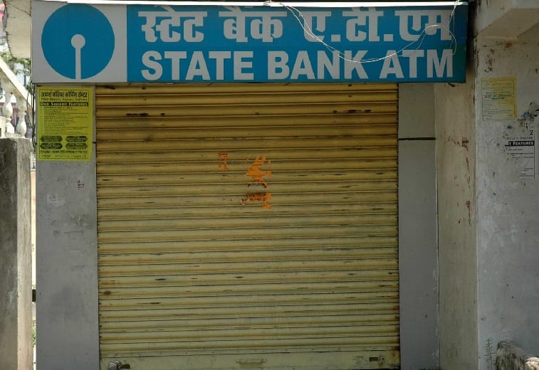All ATMs lying vacant on weekly holidays