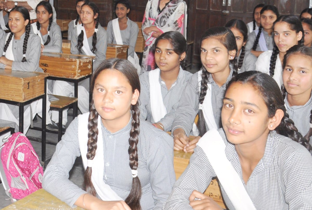 Himachal board dharamshala hike fee for 9th and 11th class