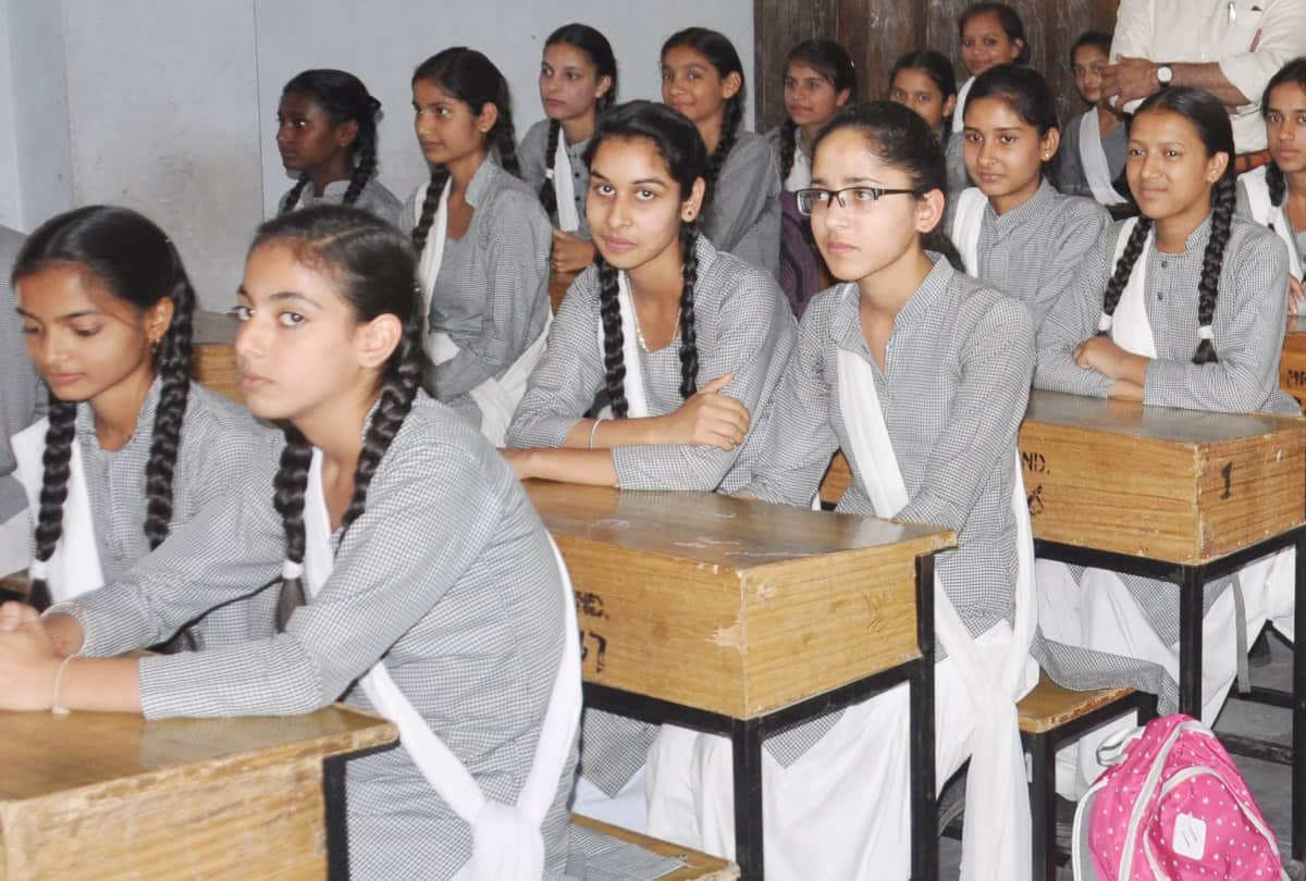 Mandi Himachal Pradesh Govt Schools improved HPBOSE Exam results