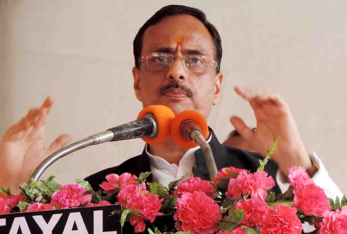 Deputy CM Dinesh Sharma said that BSP chief forgot guest house case