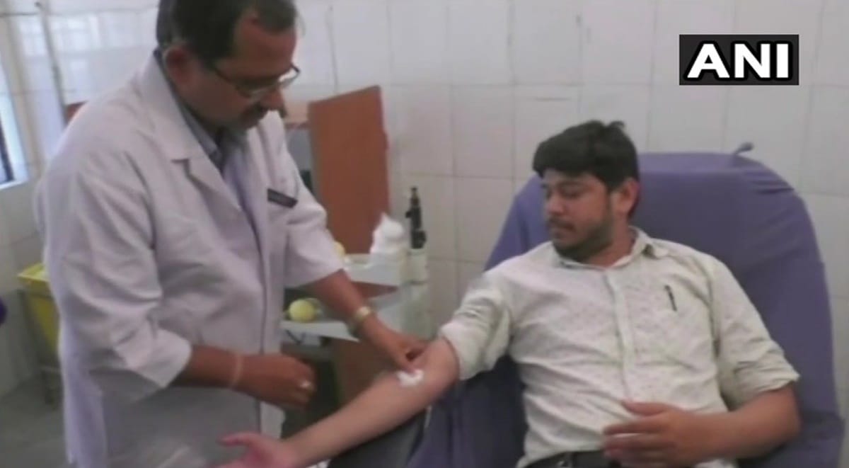 Mohammad Ashfaq broke his roza to donate blood for a 2 day old child