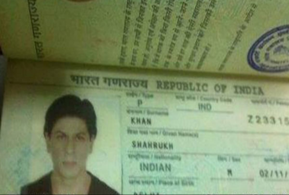 7 bollywood celebs who has ugly passport size photos see here