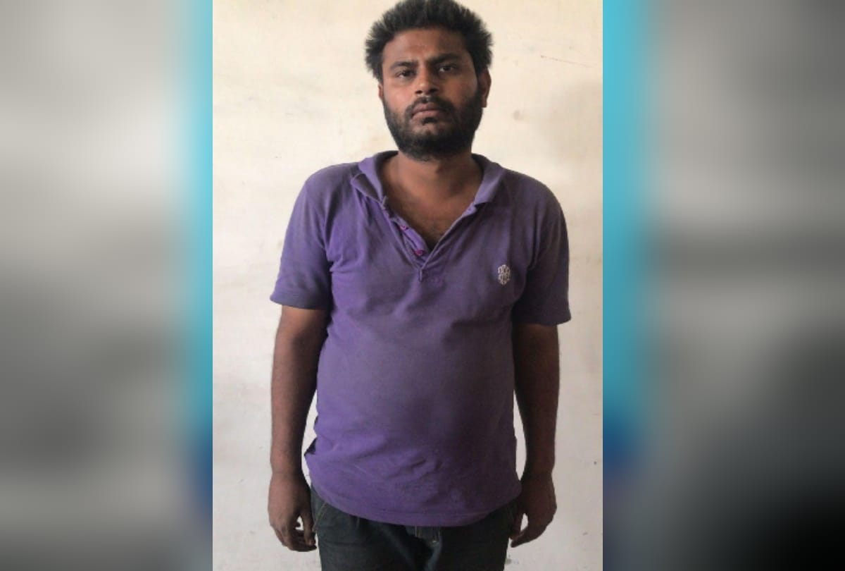 six-year-old innocent son was crying to eat momos, drunken father threw him into the canal then ...