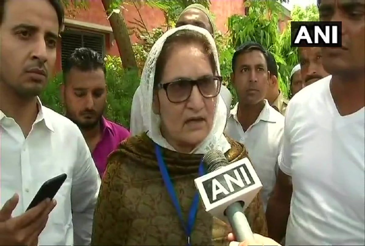 Lok Sabha Elections 2019 Samajwadi Party made Tabassum Hasan a candidate from Kairana