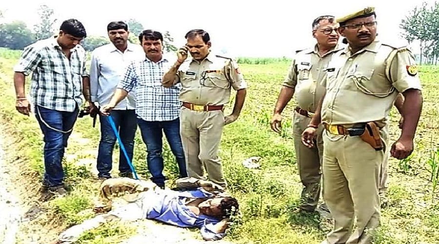 UP encounter, police officer shot the accused and injured him