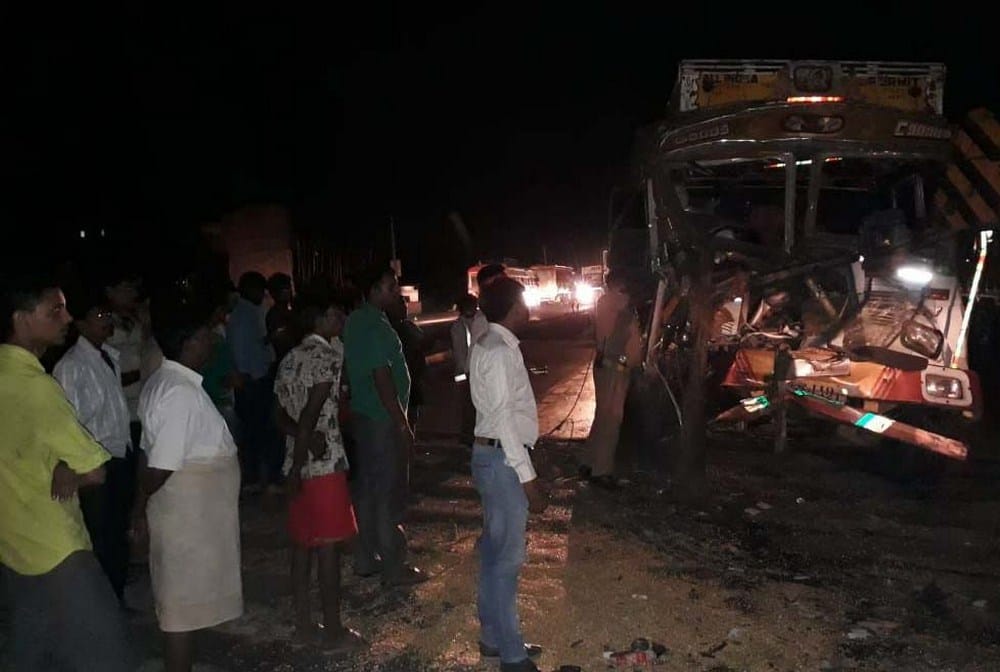 trailor&truck aciident, driver died